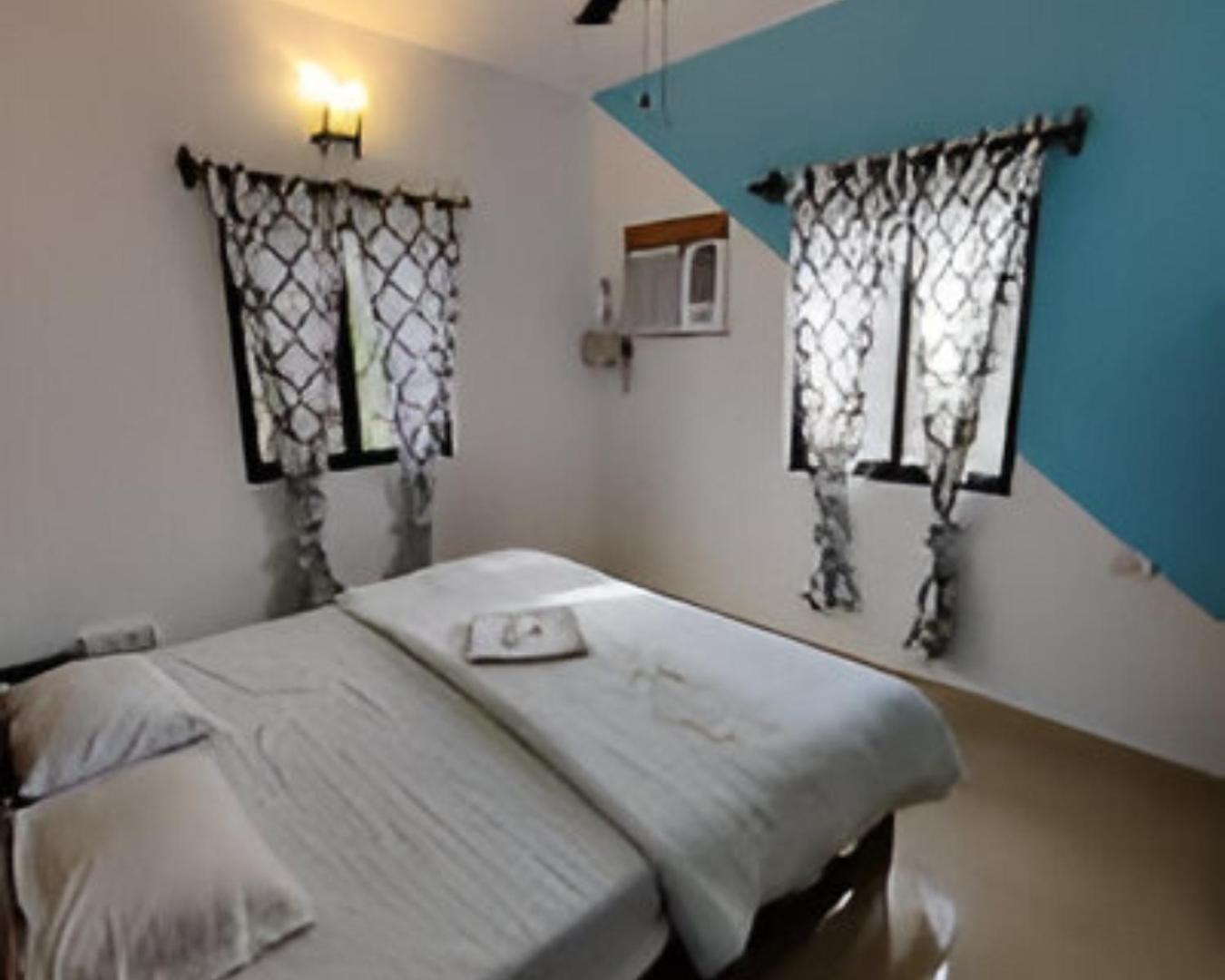 Ronne'S 2Bhk Lagoon Apartment -カラングート エクステリア 写真