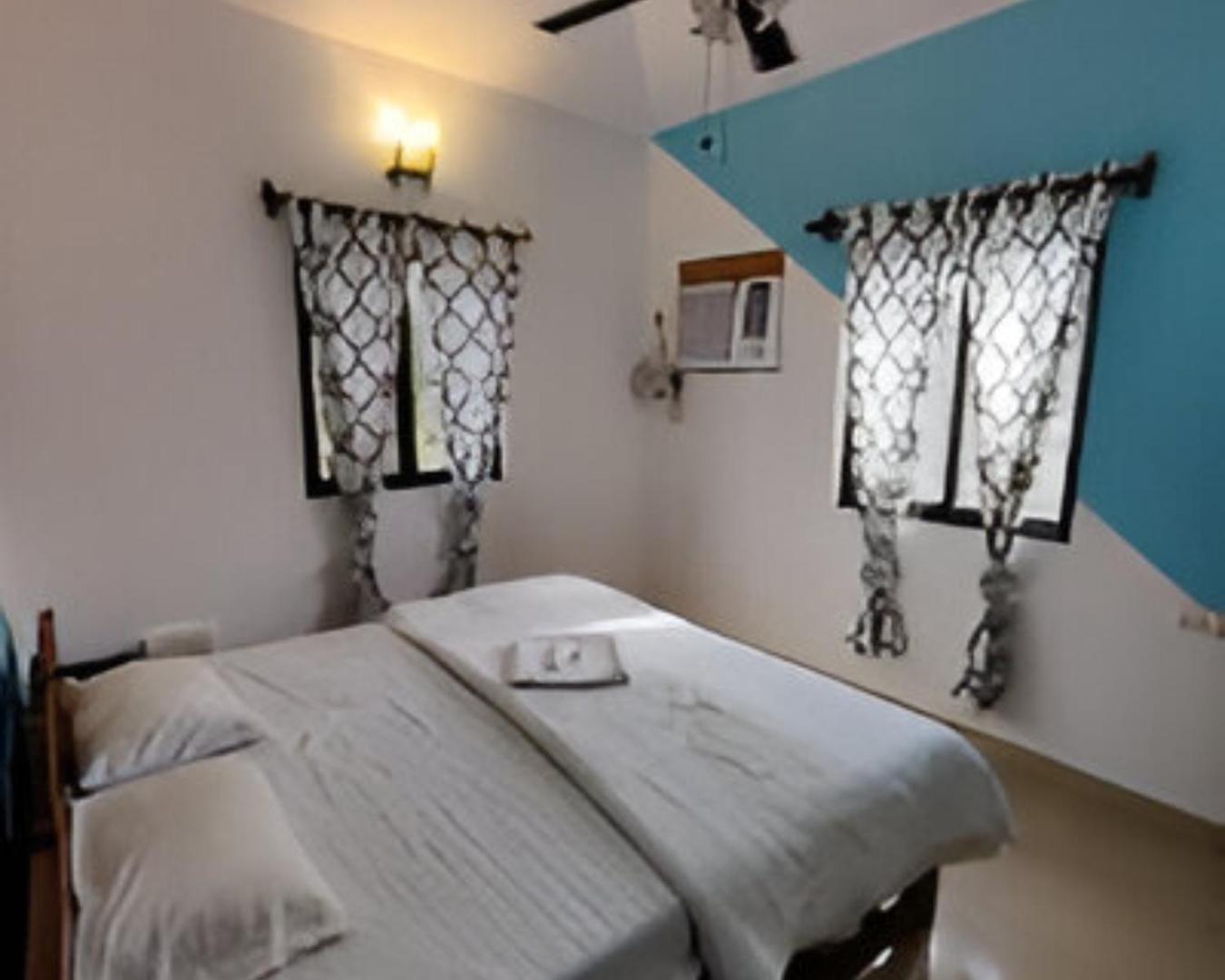 Ronne'S 2Bhk Lagoon Apartment -カラングート エクステリア 写真