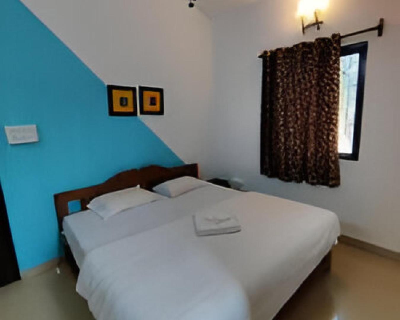 Ronne'S 2Bhk Lagoon Apartment -カラングート エクステリア 写真