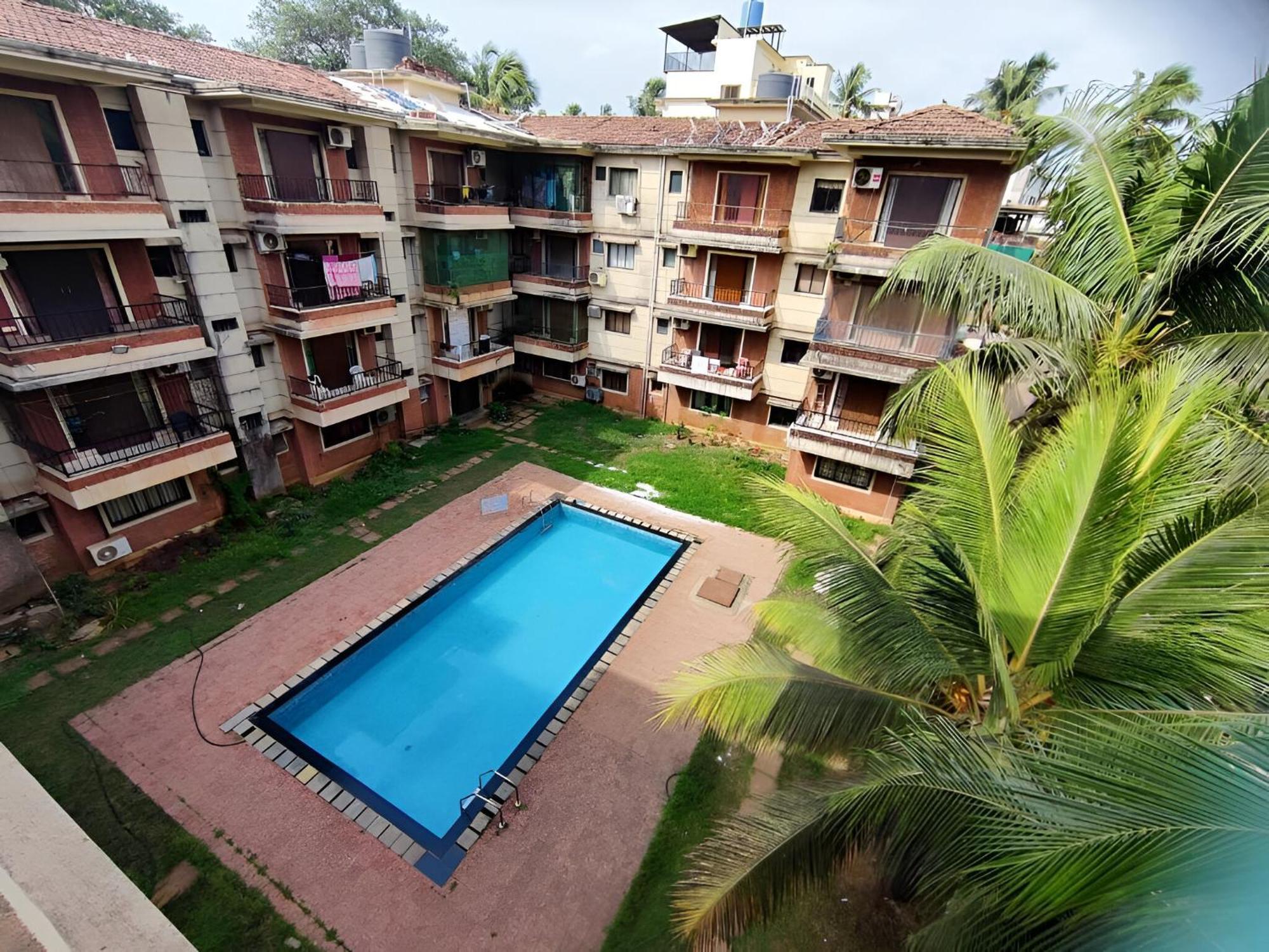 Ronne'S 2Bhk Lagoon Apartment -カラングート エクステリア 写真